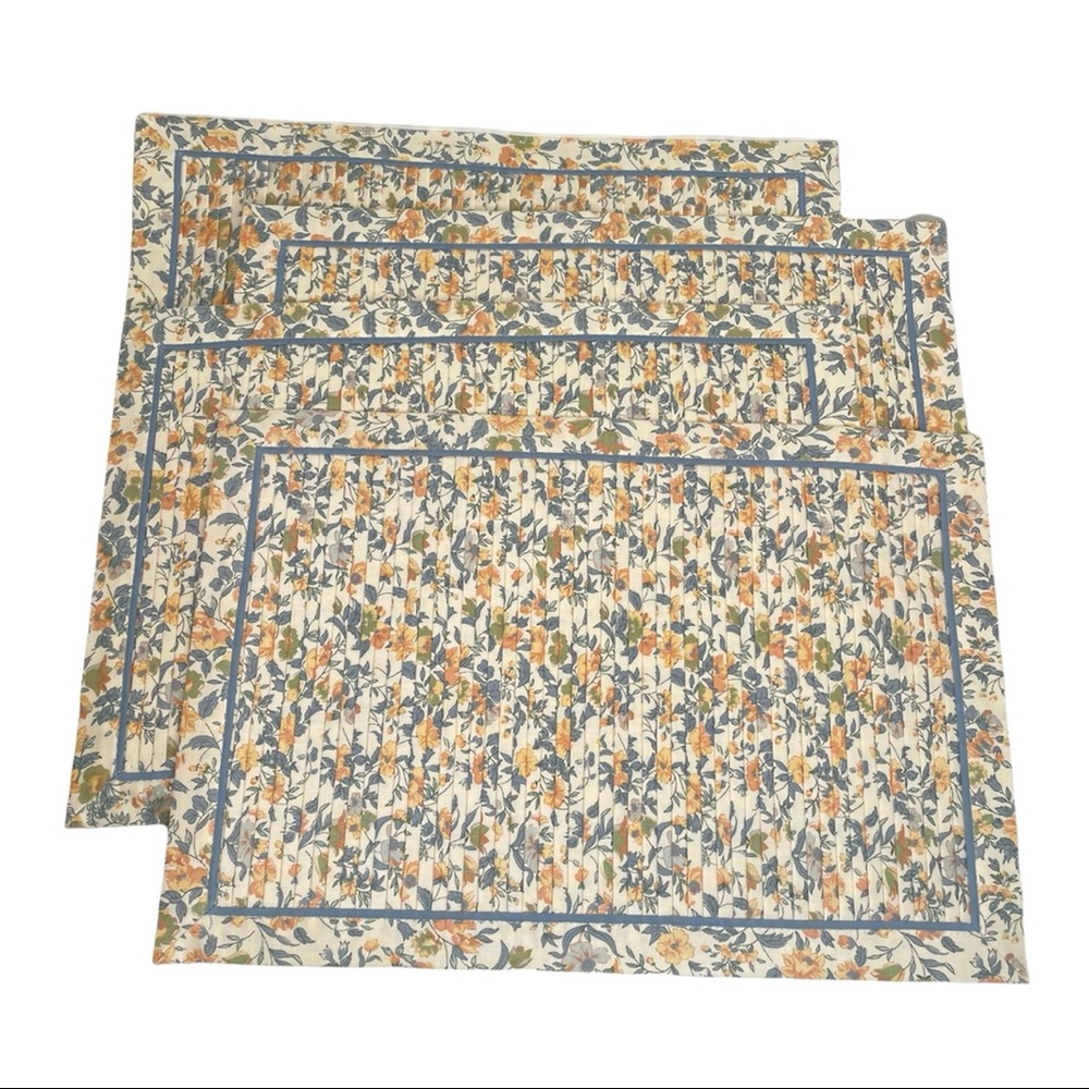 NOBLE EXCELLENCE Placemats Pleated Blue Peach Floral 12.25x18 Set of Four